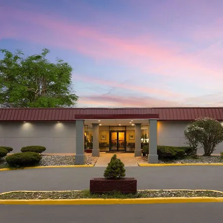 Days Inn By Wyndham Pottstown-2